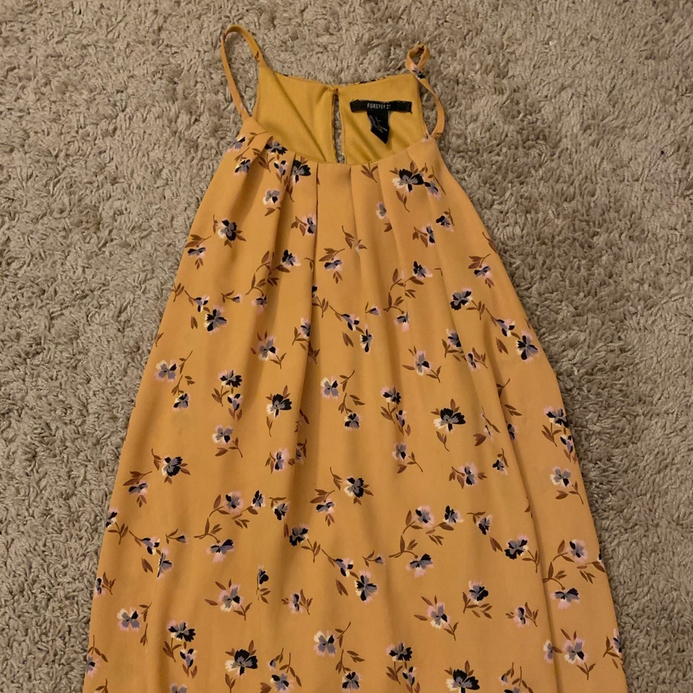 Forever 21 Floral high neck tank top